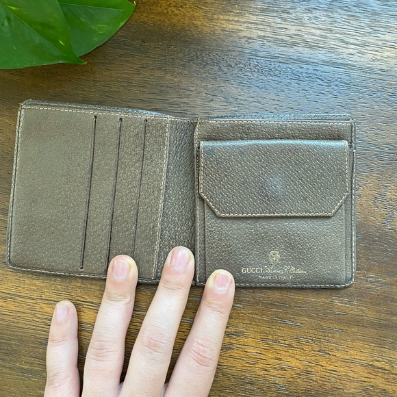 Authentic vintage Gucci mens wallet in very good condition - Picture 3 of 11